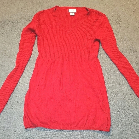 𝅺Red maternity sweater Small - Picture 1 of 4